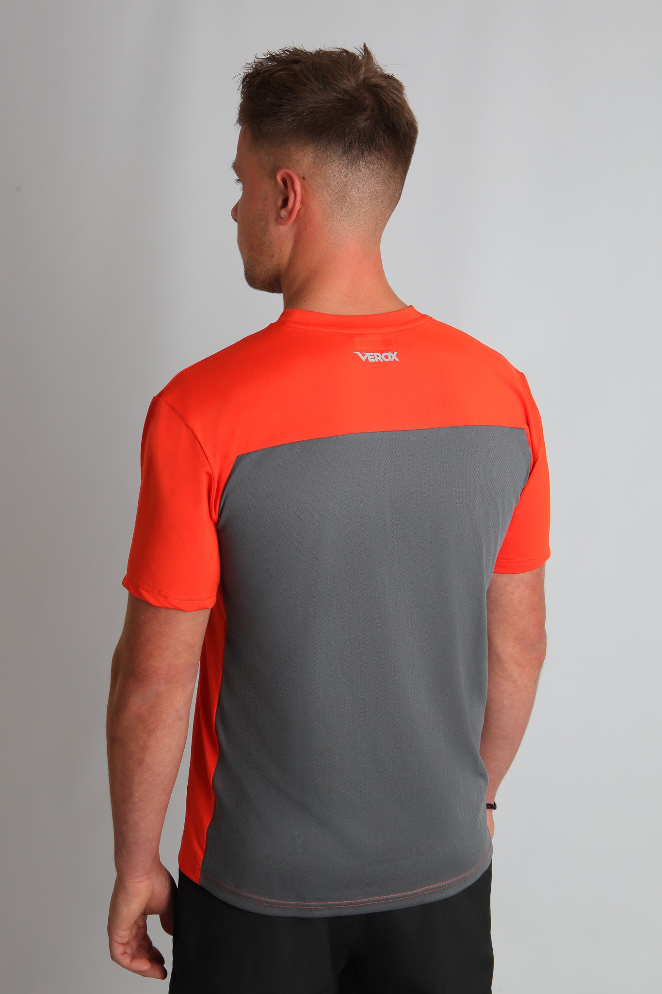 HexFlow™ T-shirt - Blood Orange/Grey