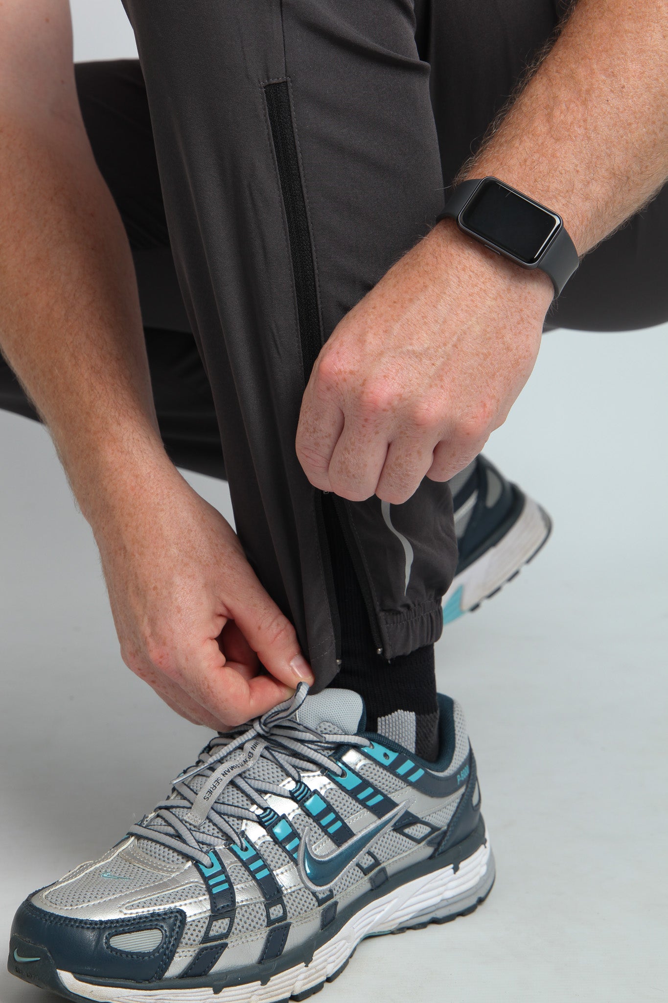 Flytech Run Pants - Dark Grey
