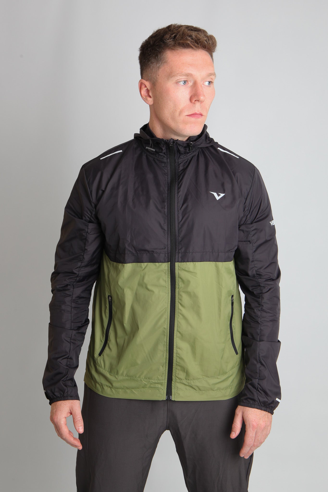 Pace Windbreaker - Black/Army Green
