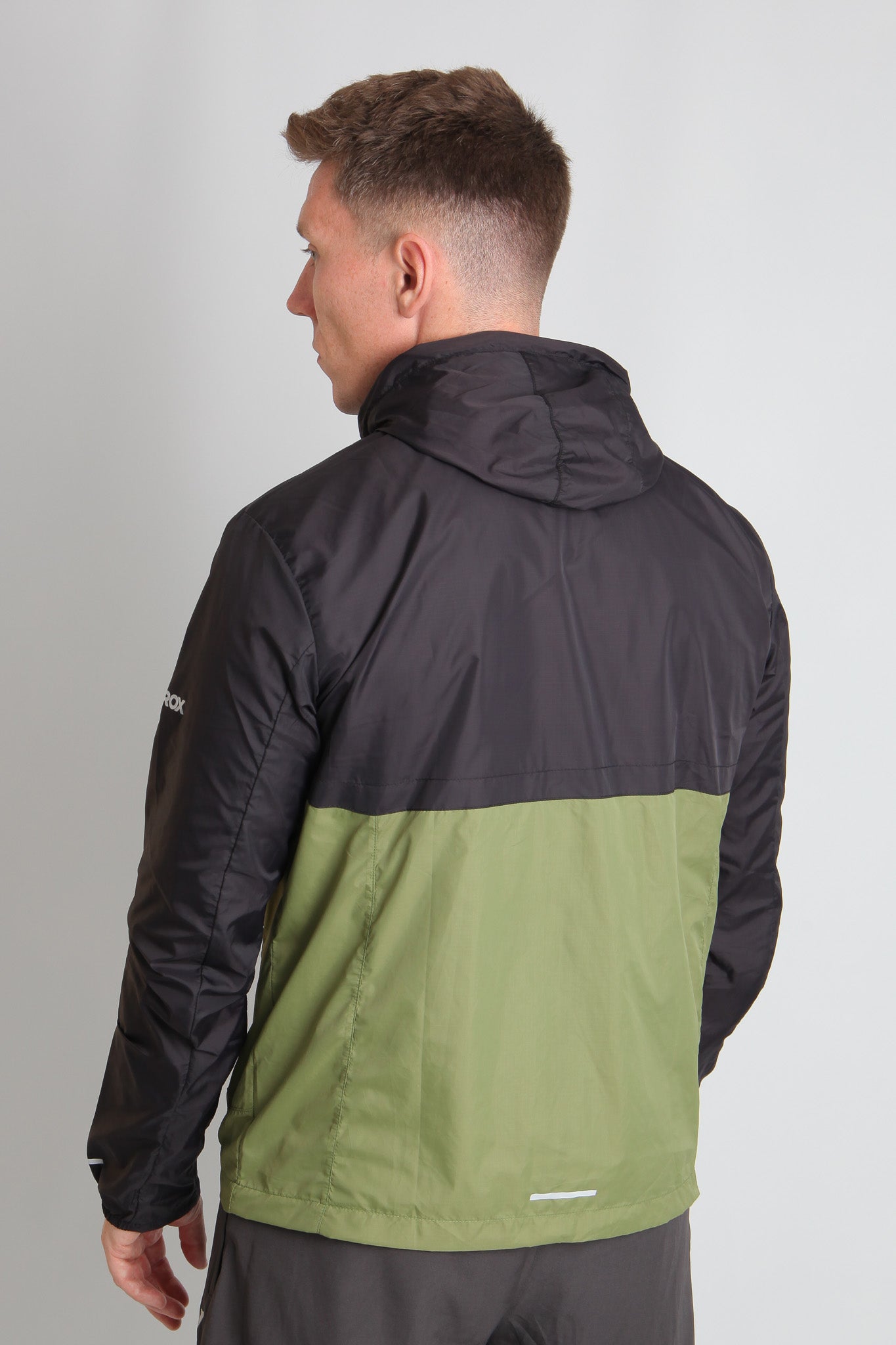 Pace Windbreaker - Black/Army Green