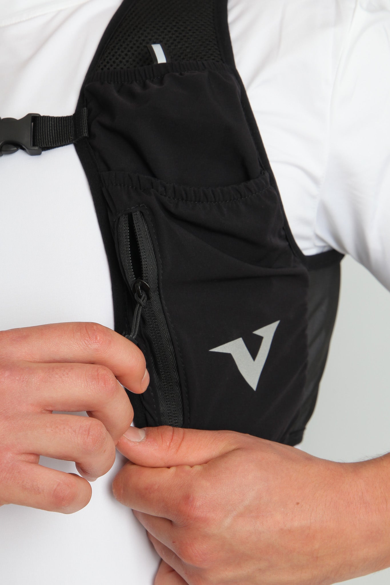 Strider-1™ Road Running Vest (With Flasks)